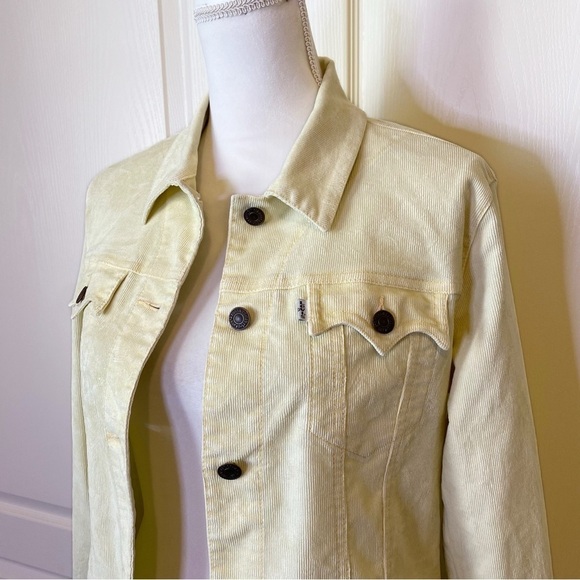 Levi’s Y2K Corduroy Trucker Jacket Pale Yellow Size Large - Picture 2 of 12